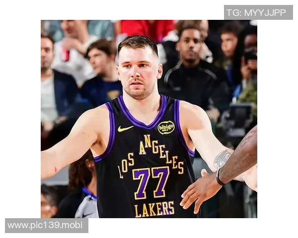 湖人142-111战胜奇才 球员评价：3人满分，6人及格，1人低迷